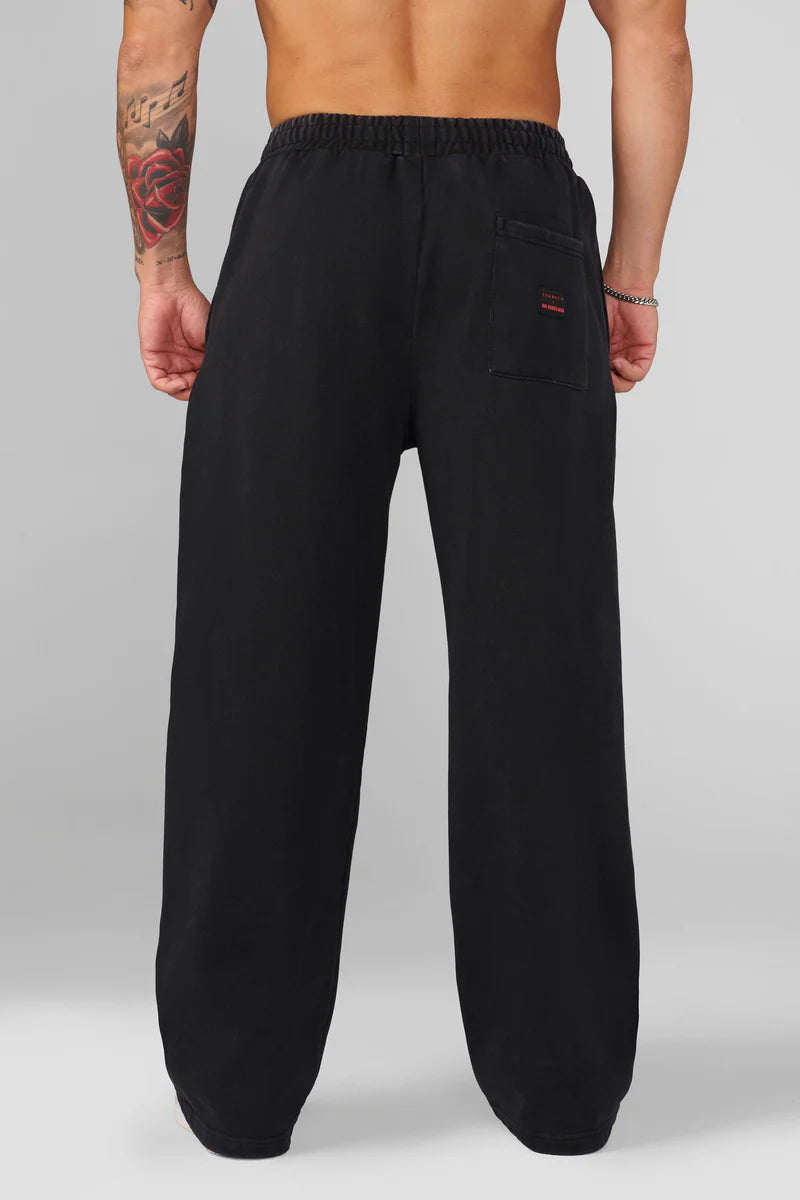 2017 - One Punch Man Sweats Youngla