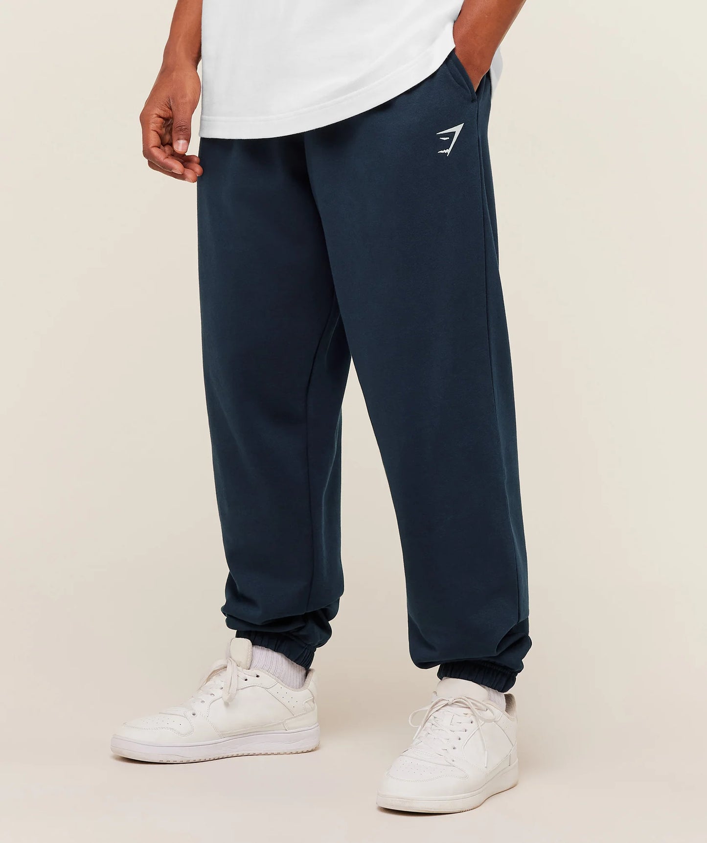 Crest Oversized Joggers Gymshark