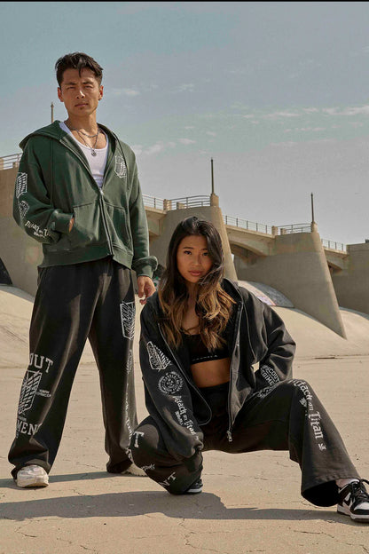 5138 - AOT© x YLA Zip-Up Youngla